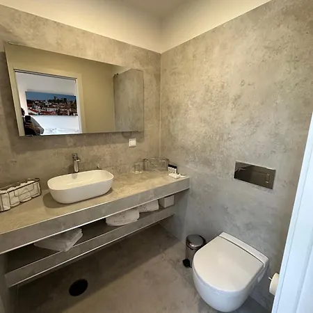 Hillside House & Kır Evi