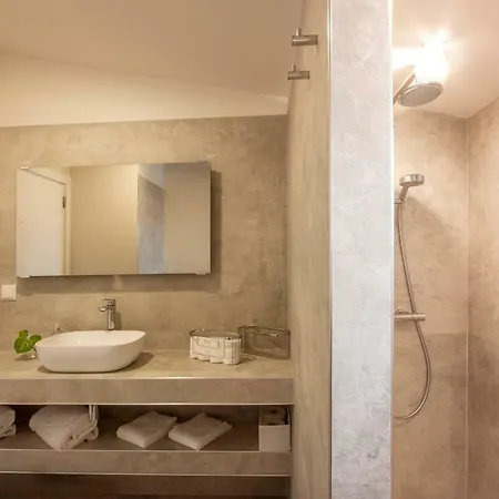 Kır Evi Hillside House & *