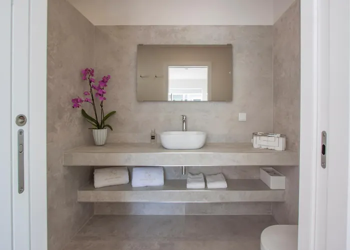 Hillside House & Country house *