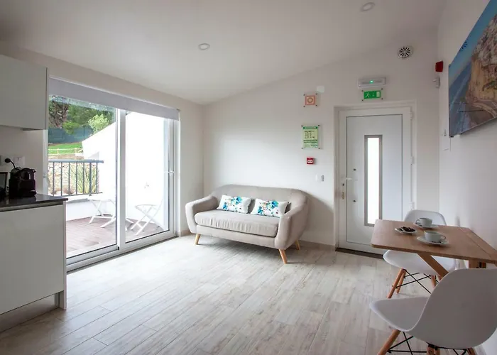 Country house Hillside House & *